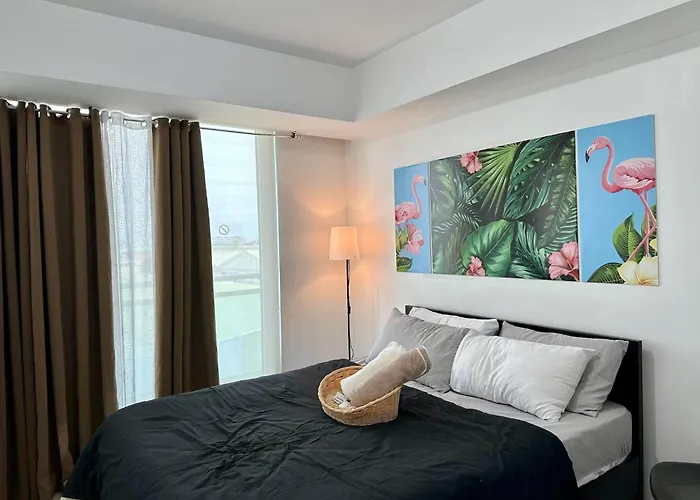 Condos&more In Azure Residences *