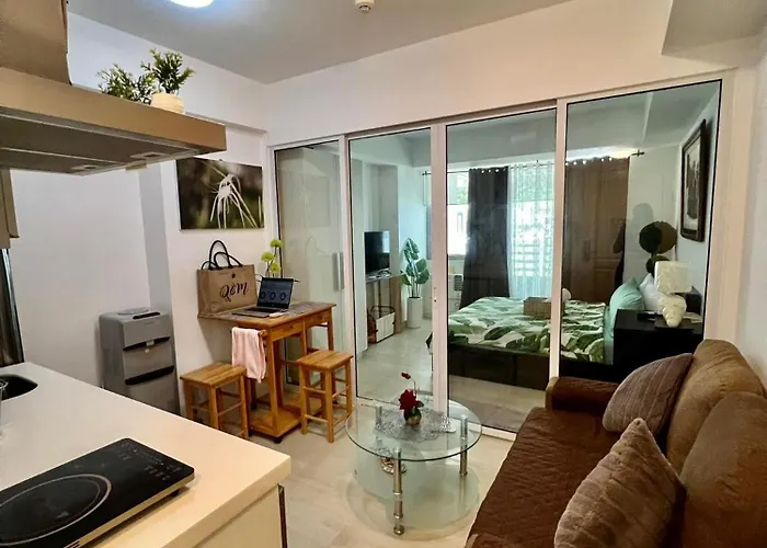 Condos&more In Azure Residences