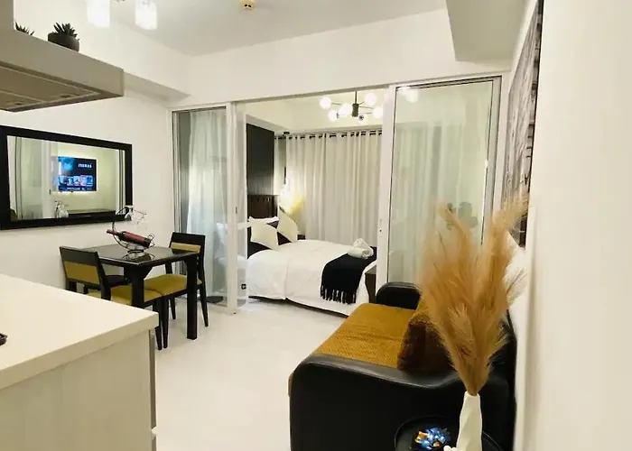 Condos&more In Azure Residences Apartamento Manila